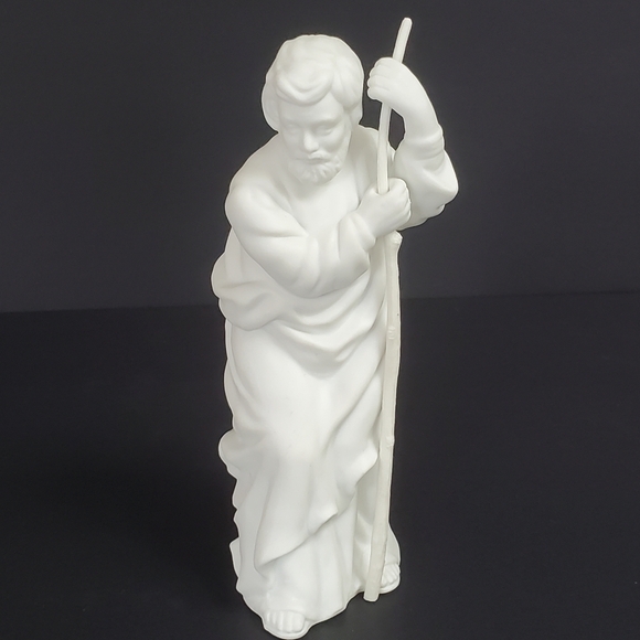 Avon Nativity Collectible Holy Family White Porcelain Christmas 1981 Boxed Set - Picture 9 of 13